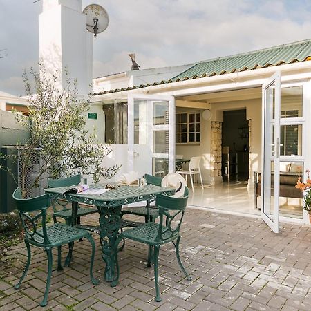 Langebaan Kite Cottages ภายนอก รูปภาพ