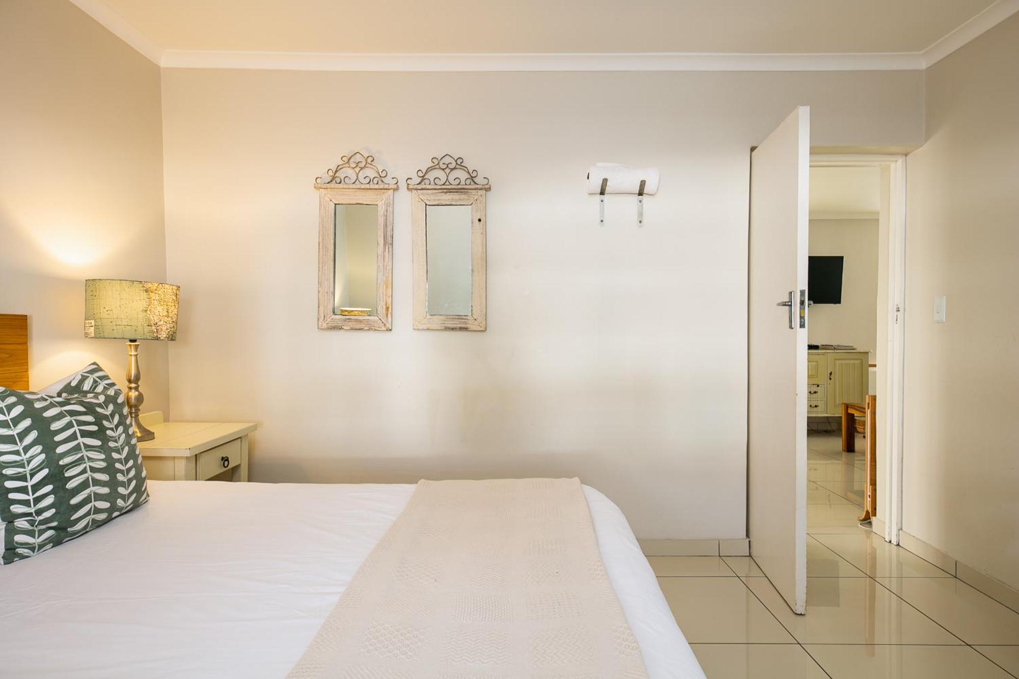 Langebaan Kite Cottages ภายนอก รูปภาพ
