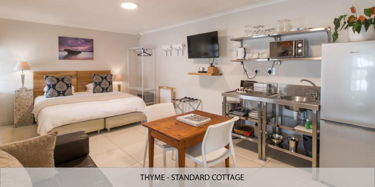 Langebaan Kite Cottages ภายนอก รูปภาพ