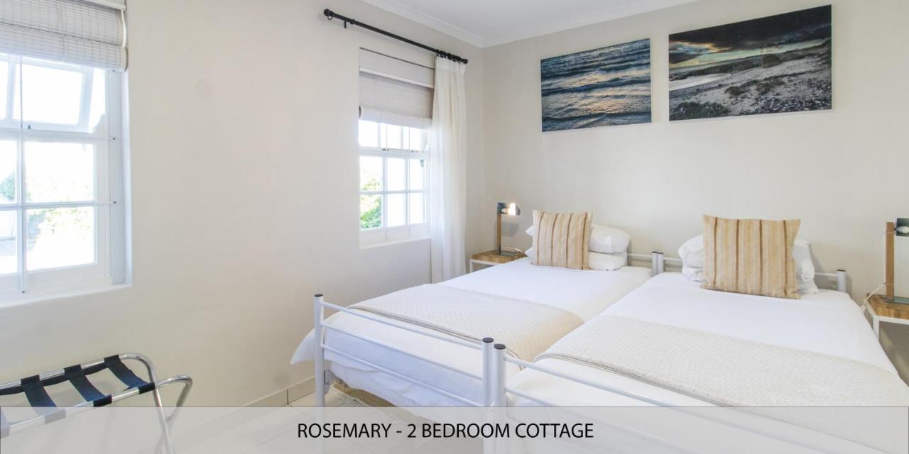 Langebaan Kite Cottages ภายนอก รูปภาพ